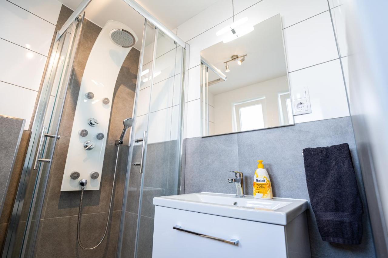 Sonnige Ferienwohnung In Neckarsulm Mit Massageliege & Wlan & Parken Екстериор снимка