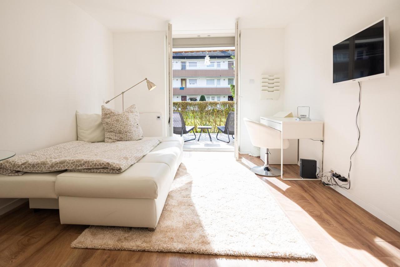 Sonnige Ferienwohnung In Neckarsulm Mit Massageliege & Wlan & Parken Екстериор снимка