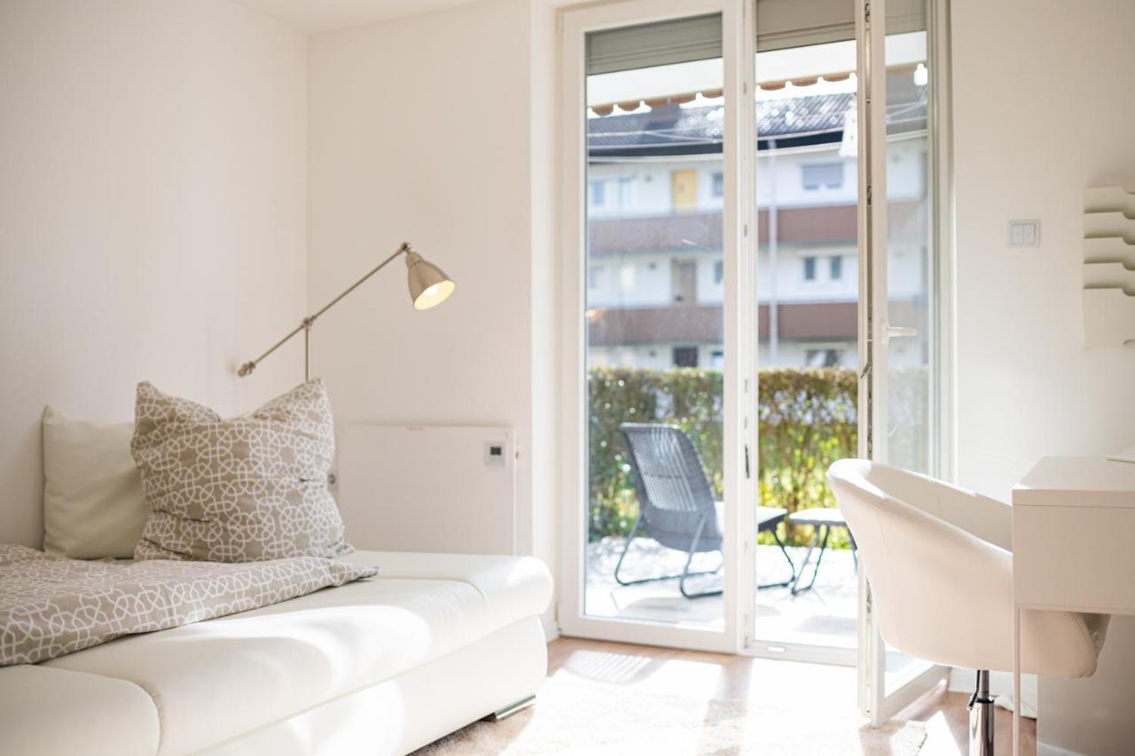 Sonnige Ferienwohnung In Neckarsulm Mit Massageliege & Wlan & Parken Екстериор снимка